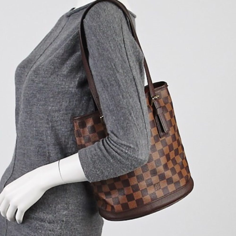 Louis Vuitton Damier Bucket